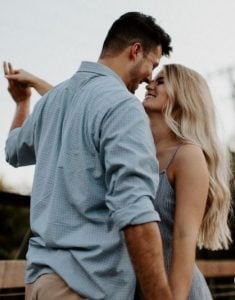 couple κοιτιούνται tips σώσεις γάμο