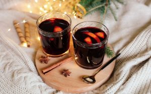 ζεστό Χριστουγεννιάτικο κρασί